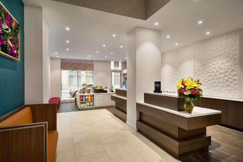 Hilton Garden Inn New York Times Square South - Lobi