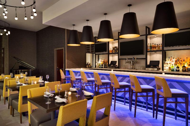 Hilton Garden Inn New York Times Square South - Genel