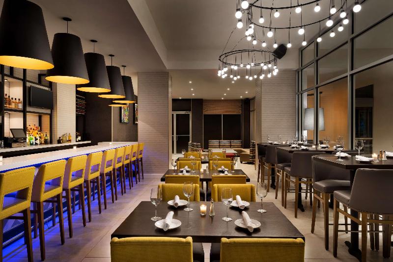 Hilton Garden Inn New York Times Square South - Genel