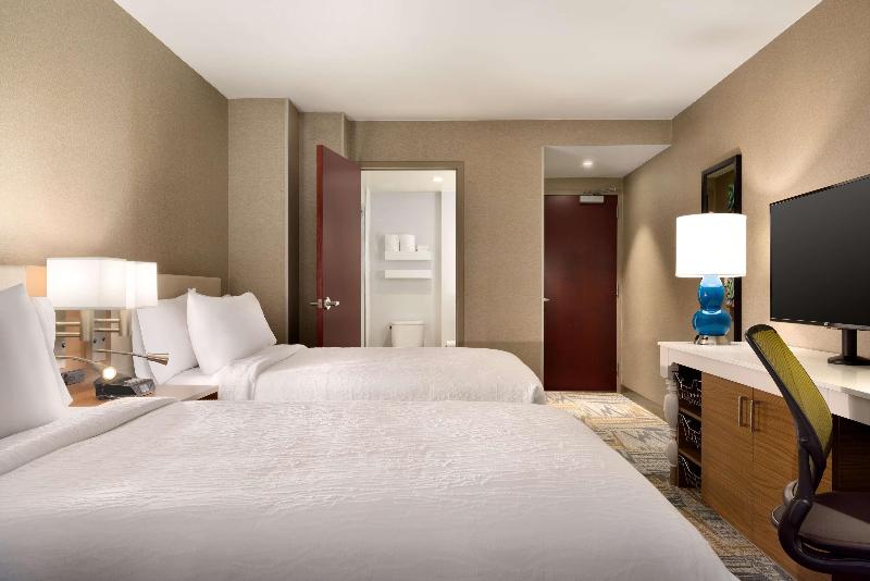 Hilton Garden Inn New York Times Square South - Oda