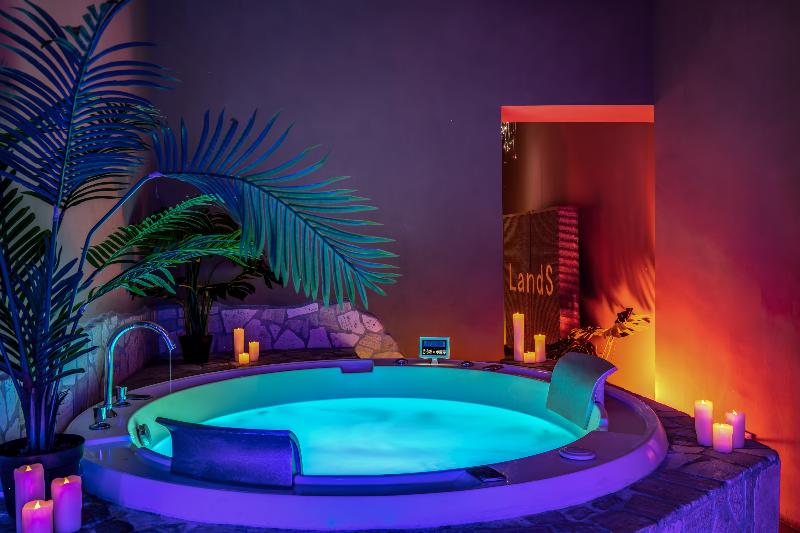 Hotel 87 Eightyseven - Genel