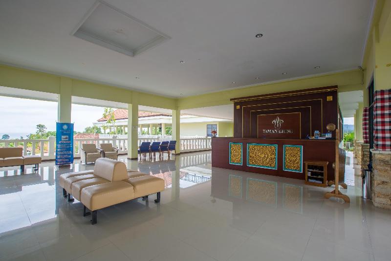 Taman Surgawi Resort & Spa - Lobi