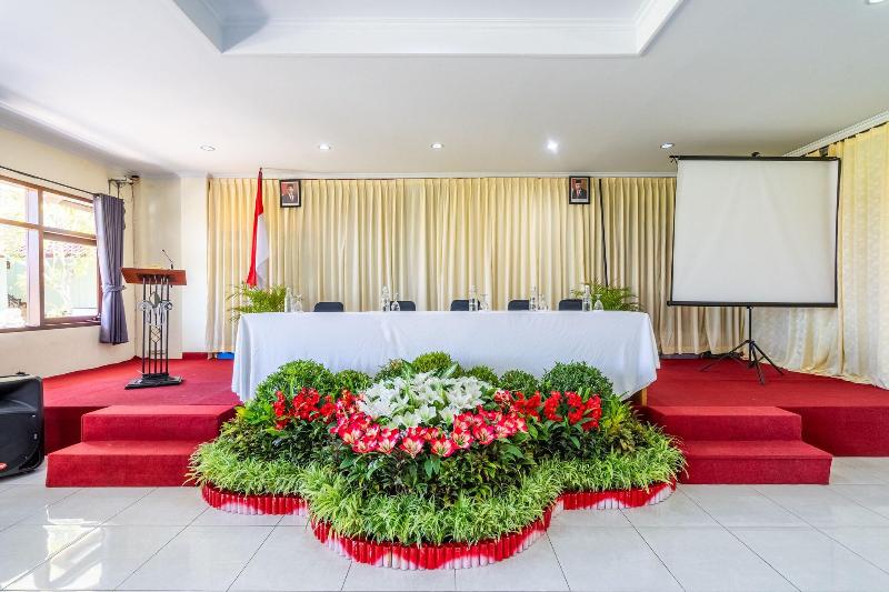 Taman Surgawi Resort & Spa - Toplantı