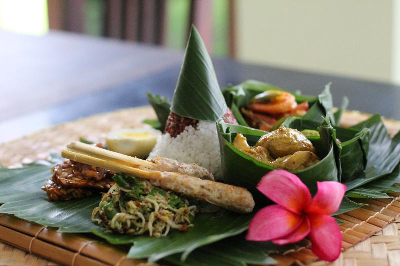 Taman Surgawi Resort & Spa - Restoran