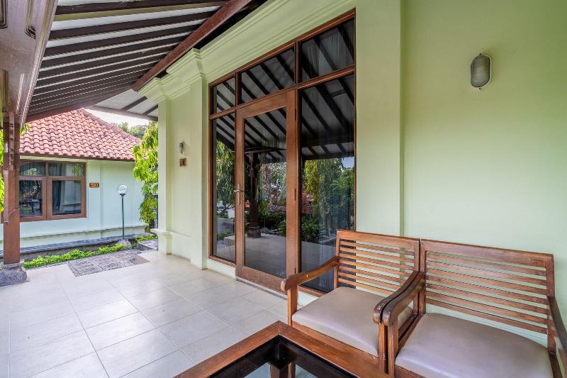 Taman Surgawi Resort & Spa - Teras