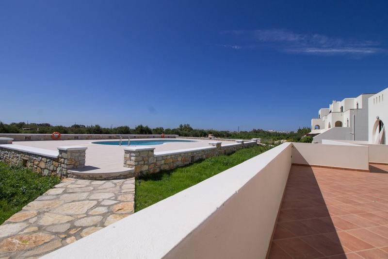 Iphimedeia Apartments & Suites - Havuz