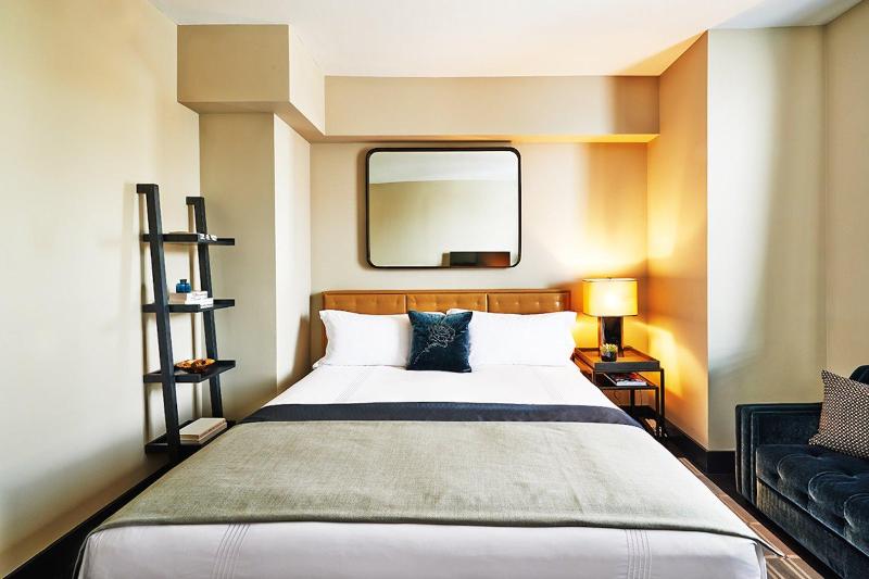 The Manner The Unbound Collection by Hyatt - Oda