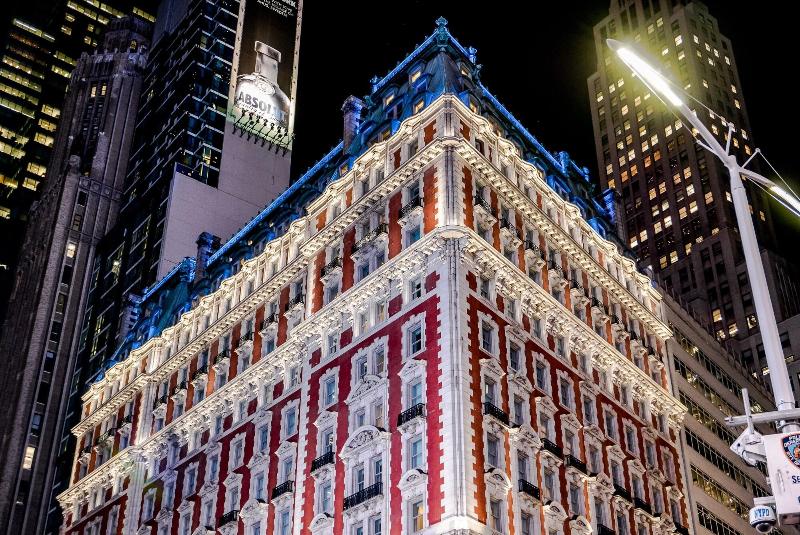 The Knickerbocker Hotel - Genel