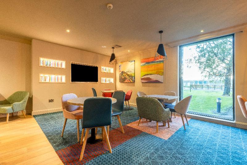 Holiday Inn Glasgow Airport - Genel