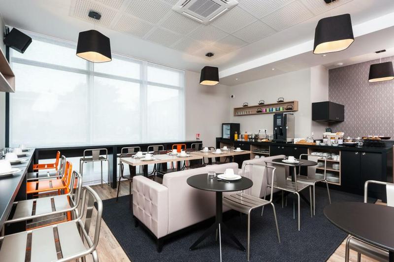 Teneo Apparthotel Talence Espeleta - Restoran