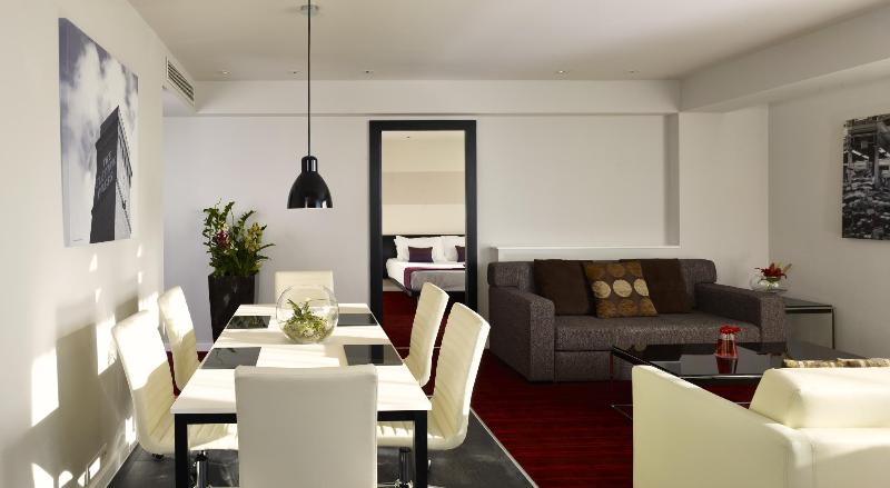 Park Plaza Leeds - Genel