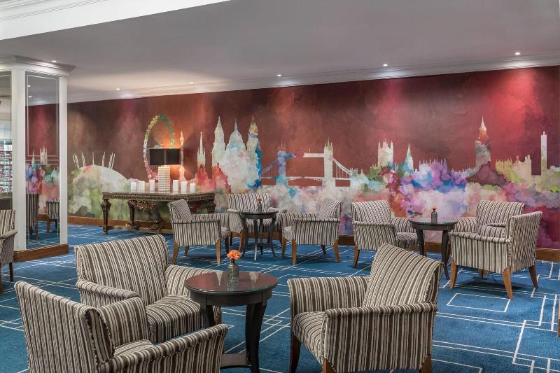 Renaissance London Heathrow - Lobi