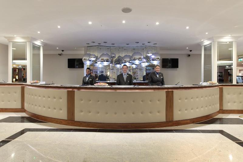 Renaissance London Heathrow - Lobi