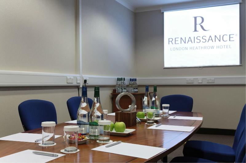 Renaissance London Heathrow - Toplantı