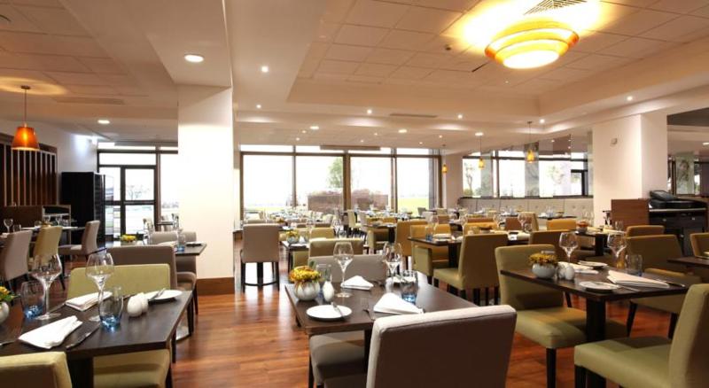 Renaissance London Heathrow - Restoran