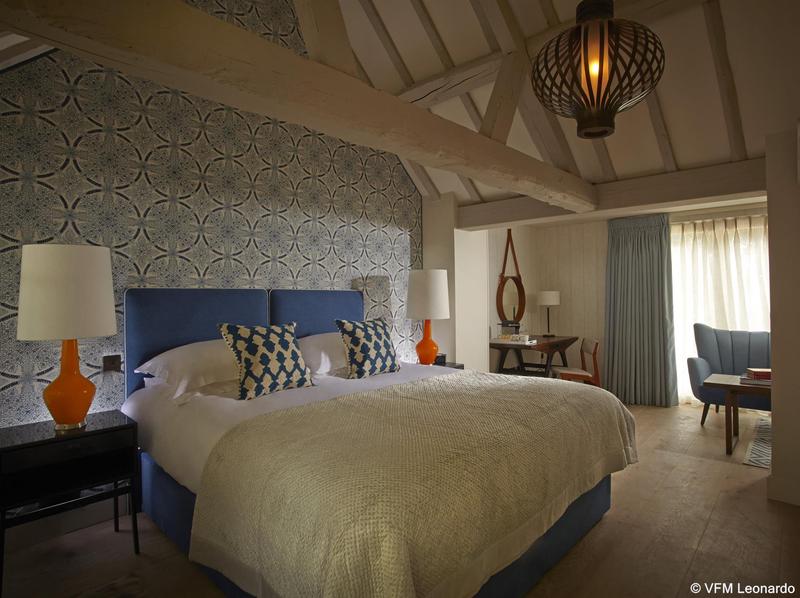 Dormy House - Genel