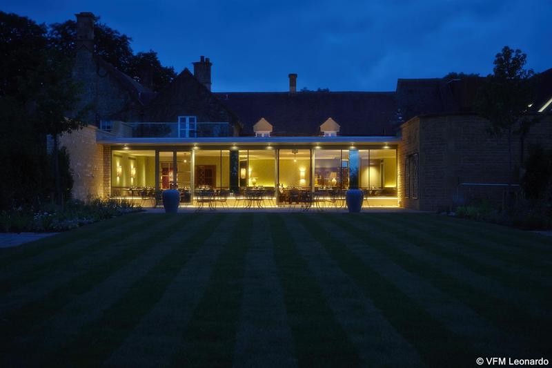 Dormy House - Genel