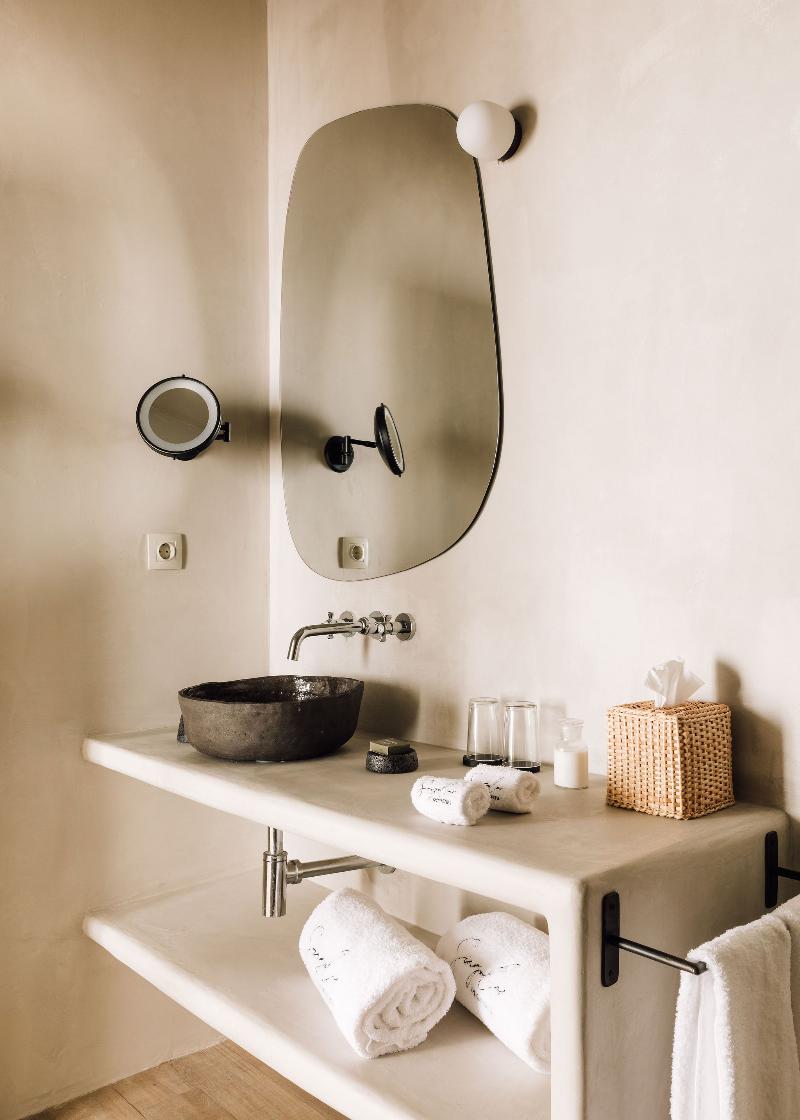 White Exclusive Suites & Villas - Oda