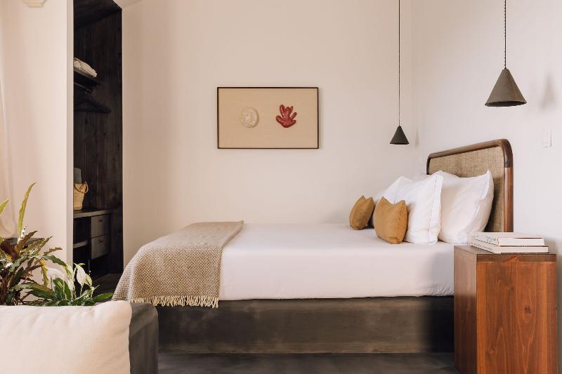 White Exclusive Suites & Villas - Oda