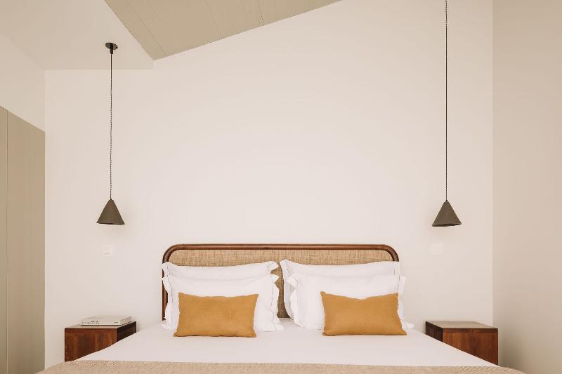 White Exclusive Suites & Villas - Oda