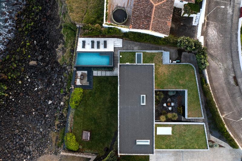 White Exclusive Suites & Villas - Oda