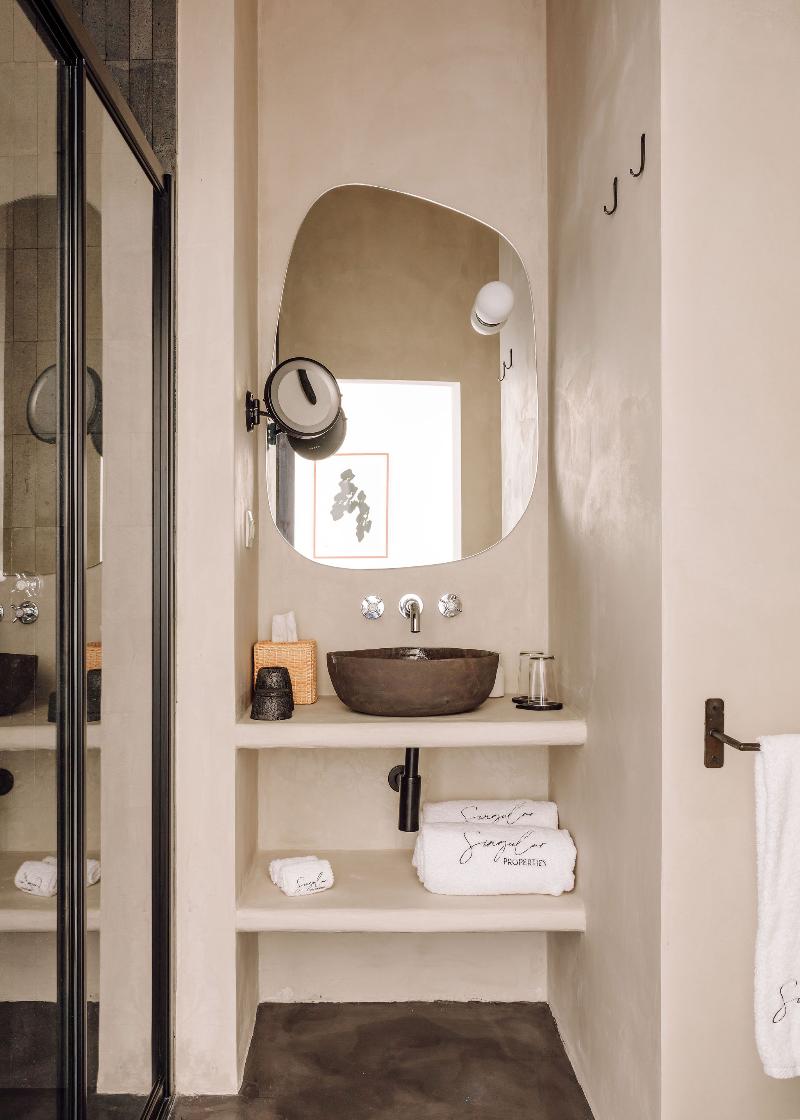 White Exclusive Suites & Villas - Oda