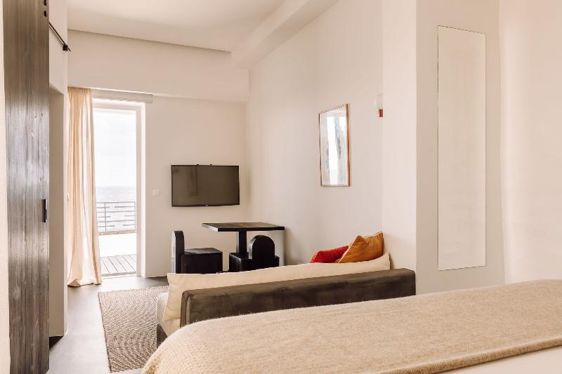 White Exclusive Suites & Villas - Oda