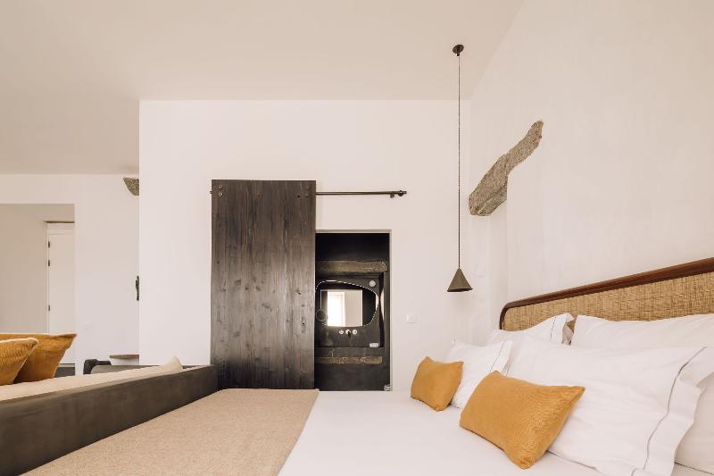 White Exclusive Suites & Villas - Oda
