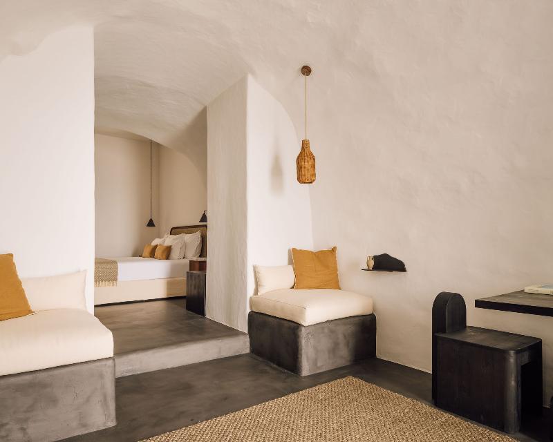 White Exclusive Suites & Villas - Oda