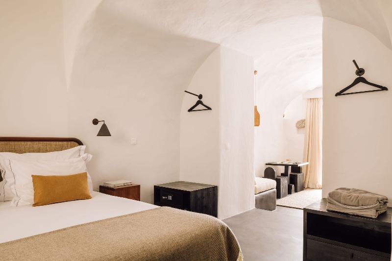 White Exclusive Suites & Villas - Oda