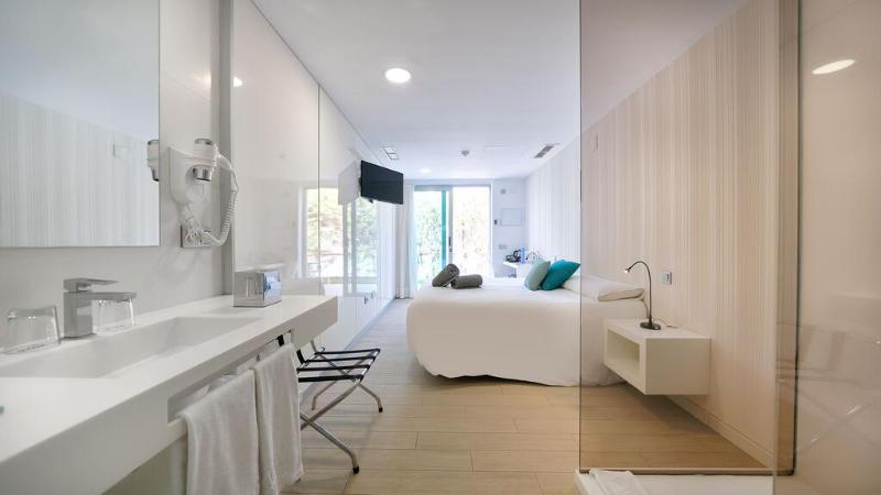 Seven Hotel & Wellness-Gay Men Only - Oda