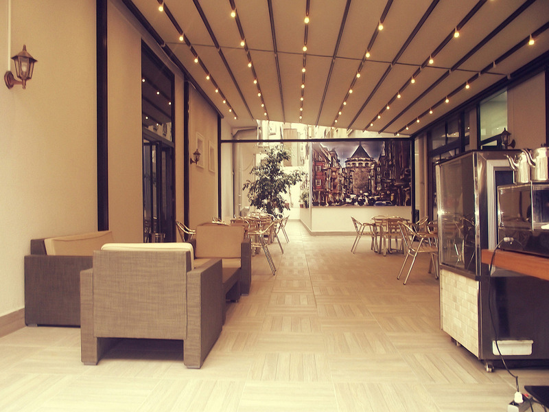 Niconya Port Suites & Hotel - Lobi