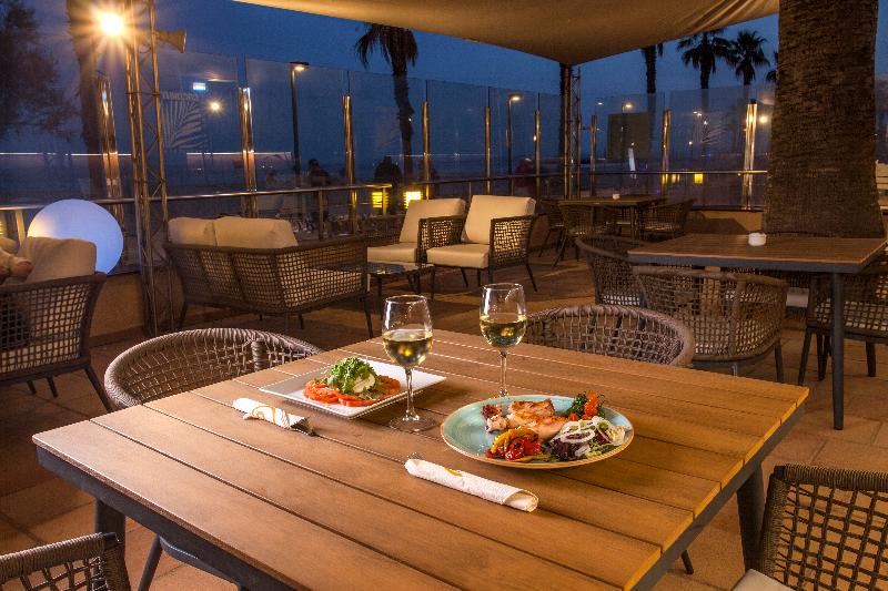 Hotel Monterrey Roses by Pierre & Vacances - Bar