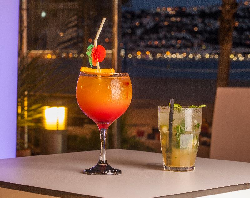 Hotel Monterrey Roses by Pierre & Vacances - Bar