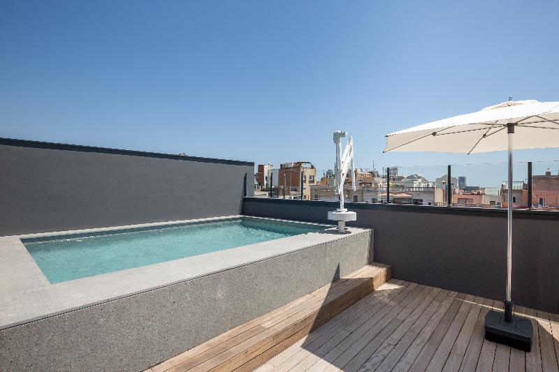Room Mate Collection Gerard, Barcelona - Havuz