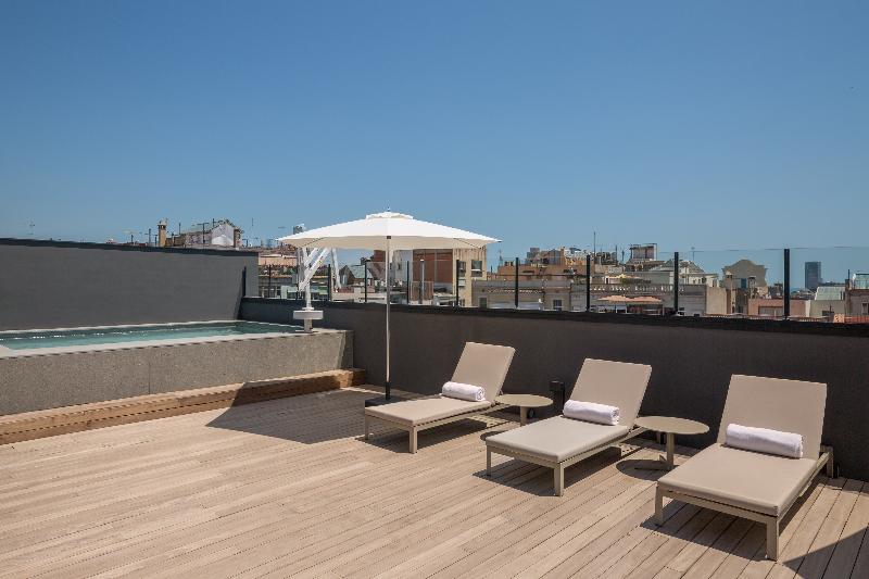 Room Mate Collection Gerard, Barcelona - Havuz