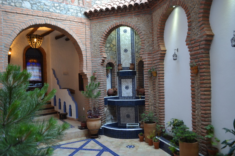 Riad Gharnata - Genel