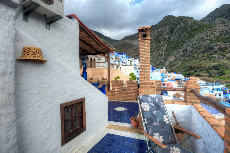 Riad Gharnata - Genel