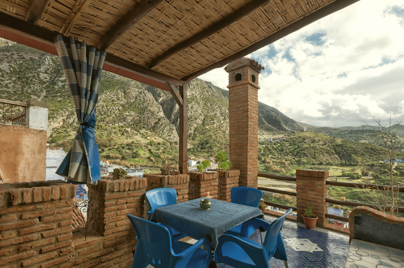 Riad Gharnata - Genel
