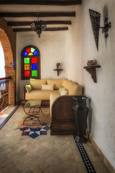 Riad Gharnata - Genel