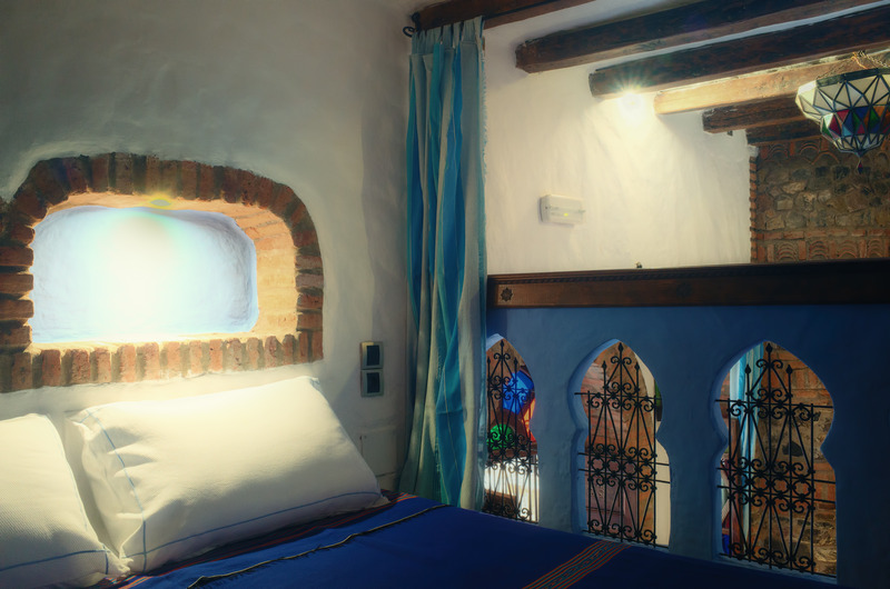 Riad Gharnata - Genel