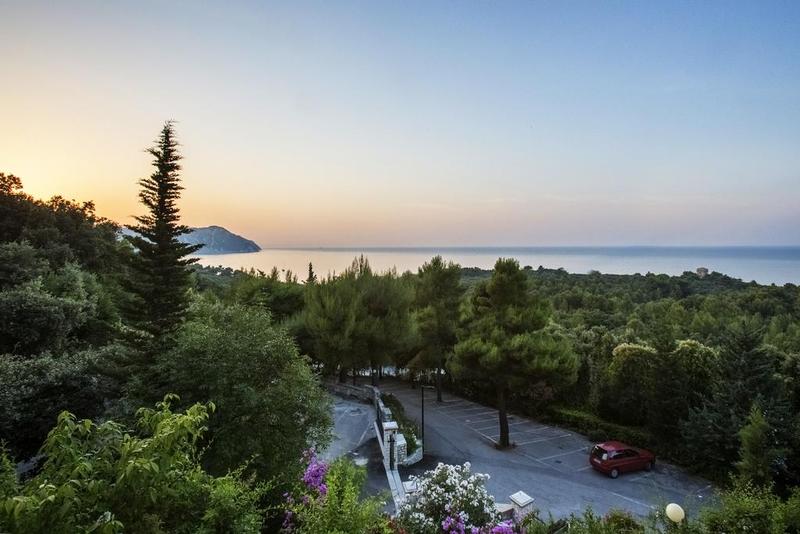 Hotel Internazionale - Genel
