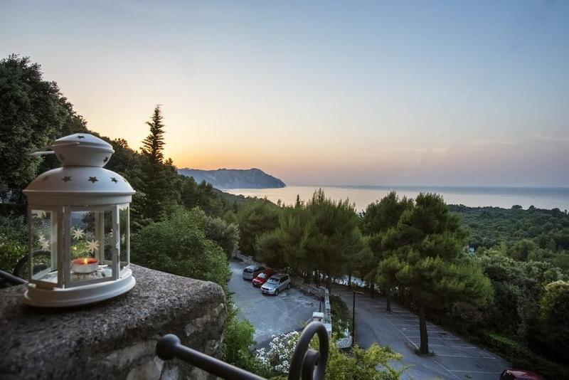 Hotel Internazionale - Genel