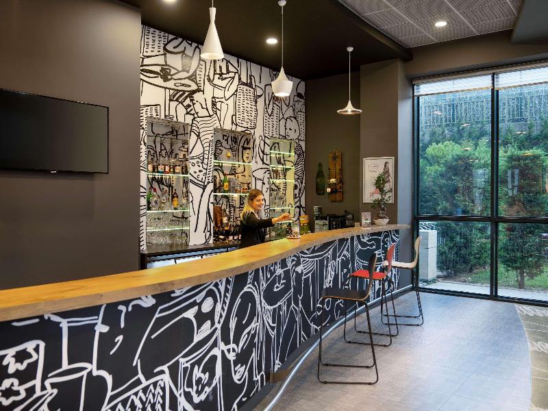 ibis Istanbul Tuzla Hotel - Bar
