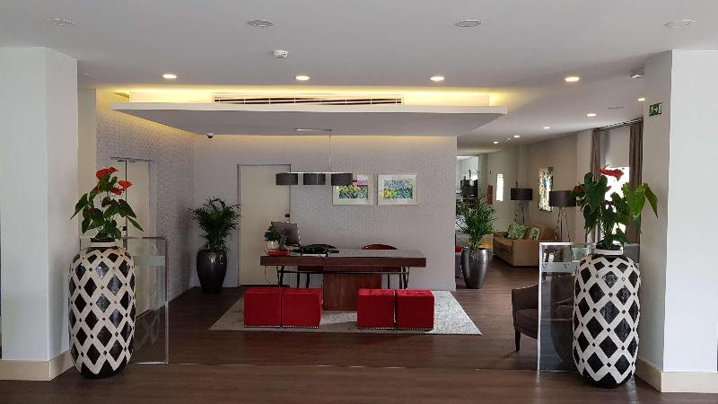Santa Cruz Village Hotel - Lobi