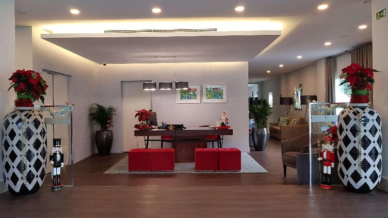Santa Cruz Village Hotel - Lobi