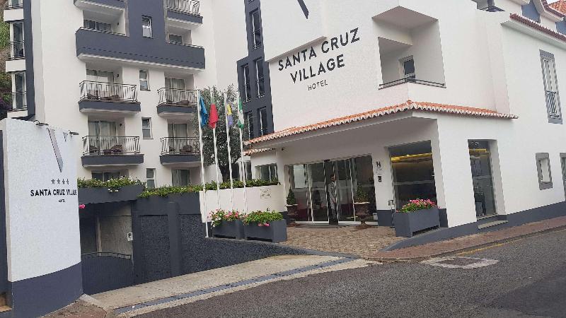 Santa Cruz Village Hotel - Genel