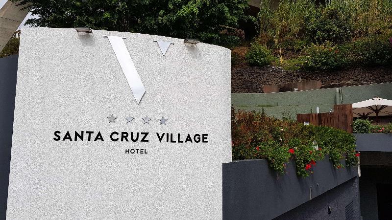 Santa Cruz Village Hotel - Genel