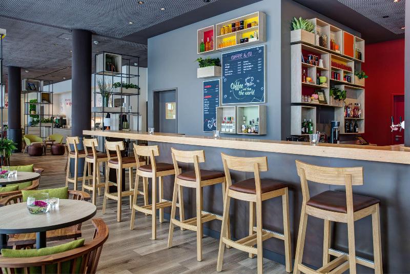 IntercityHotel Duisburg - Bar