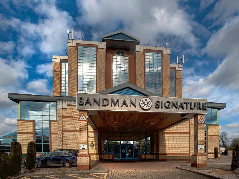 Sandman Signature London Gatwick - Genel